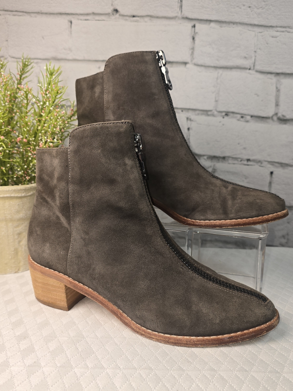 MATIKO MYLVIA ANKLE BOOTS SUEDE LEATHER BLOCK HEEL GRAY WOMENS SZ6
